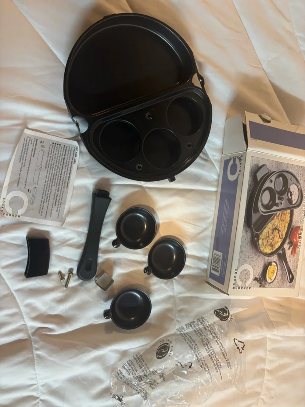 Cooks Corner Non-Stick Carbon Steel Egg Poacher & Omelet Pan - Black like new
